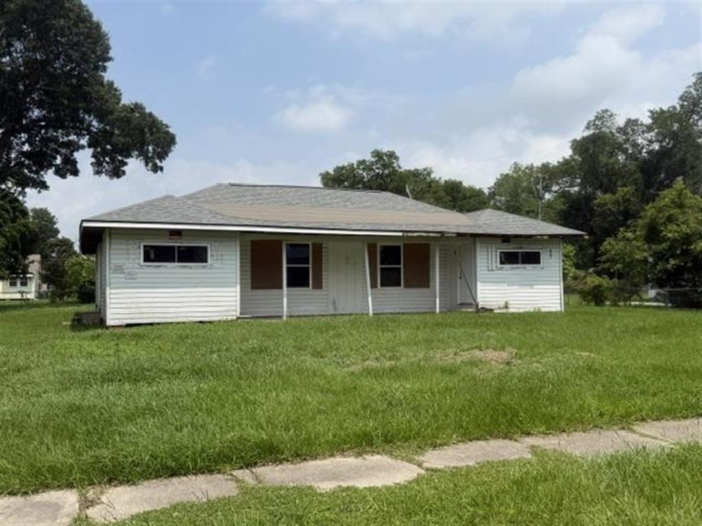 3819 Swanee Street Lake Charles, LA 70607 - Photo 2 of 9