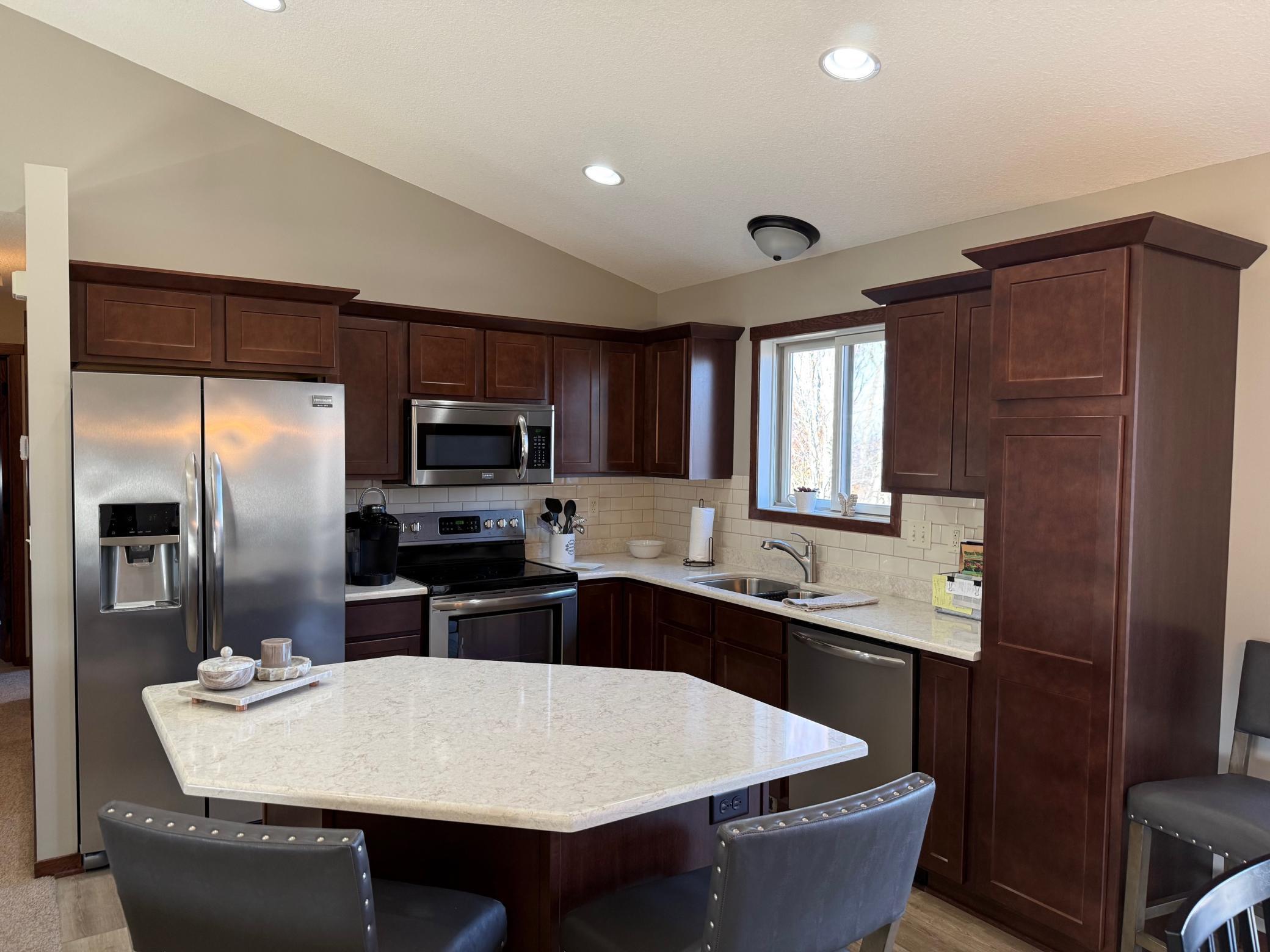 4029 Stone Point Drive Northeast Rochester, MN 55906 - Photo 5 of 16