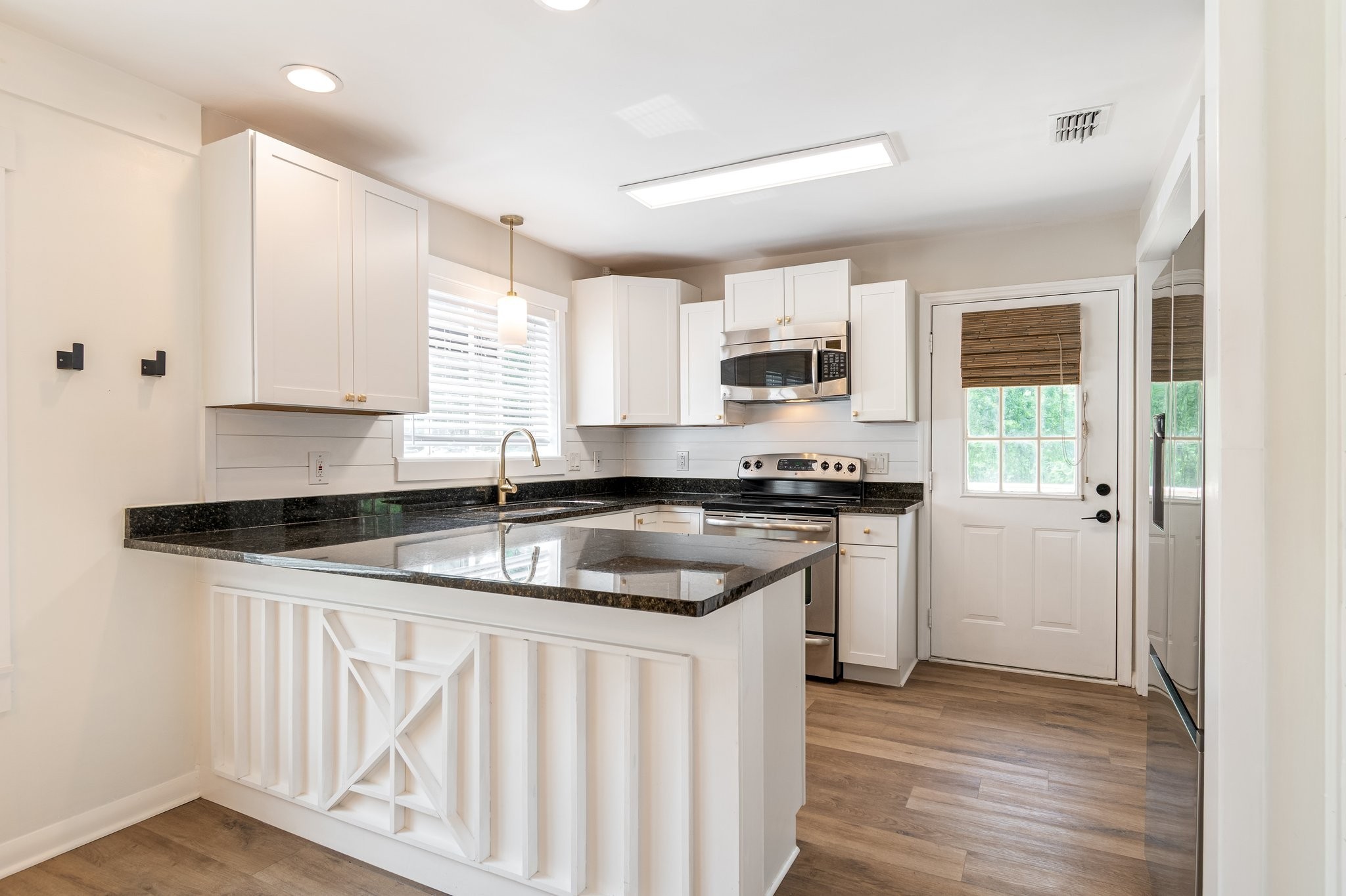 421 Hill Road Nashville, TN 37027 - Photo 14 of 44 Gallery Image 14