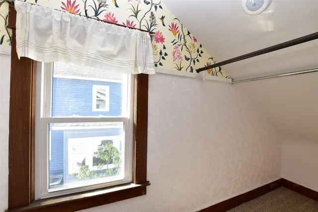 $9,000 | 201 South Page Avenue, Endicott, NY 13760