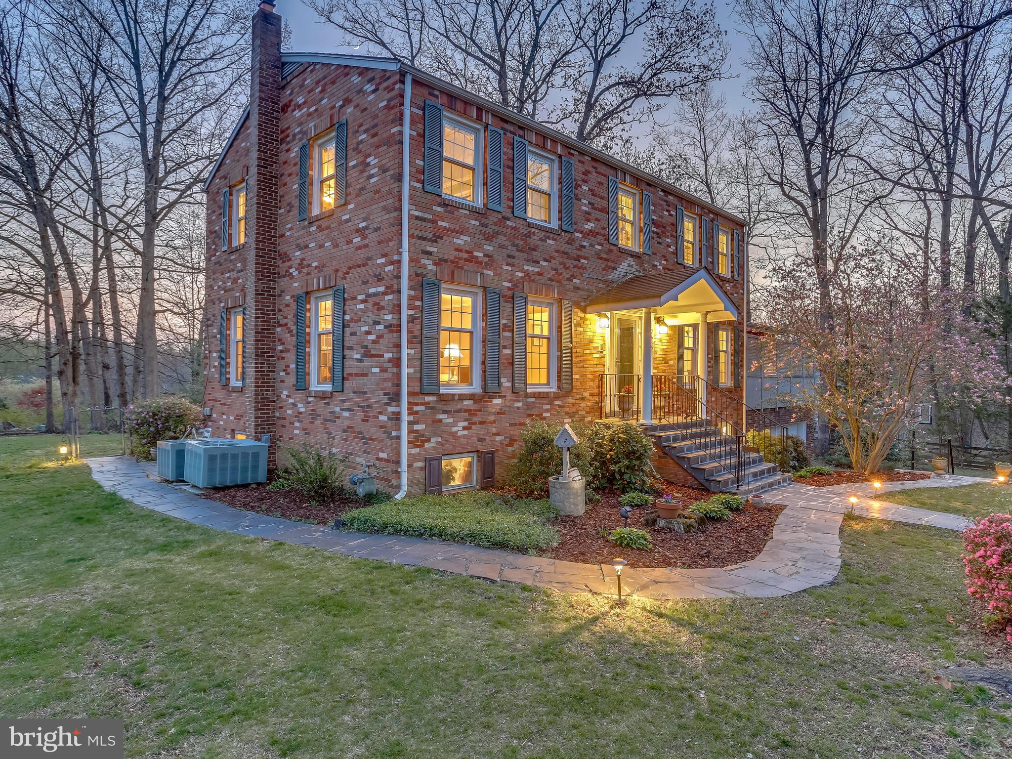 2635 Omisol Road Woodbridge, VA 22192 - Photo 1 of 30 Exterior (Front)