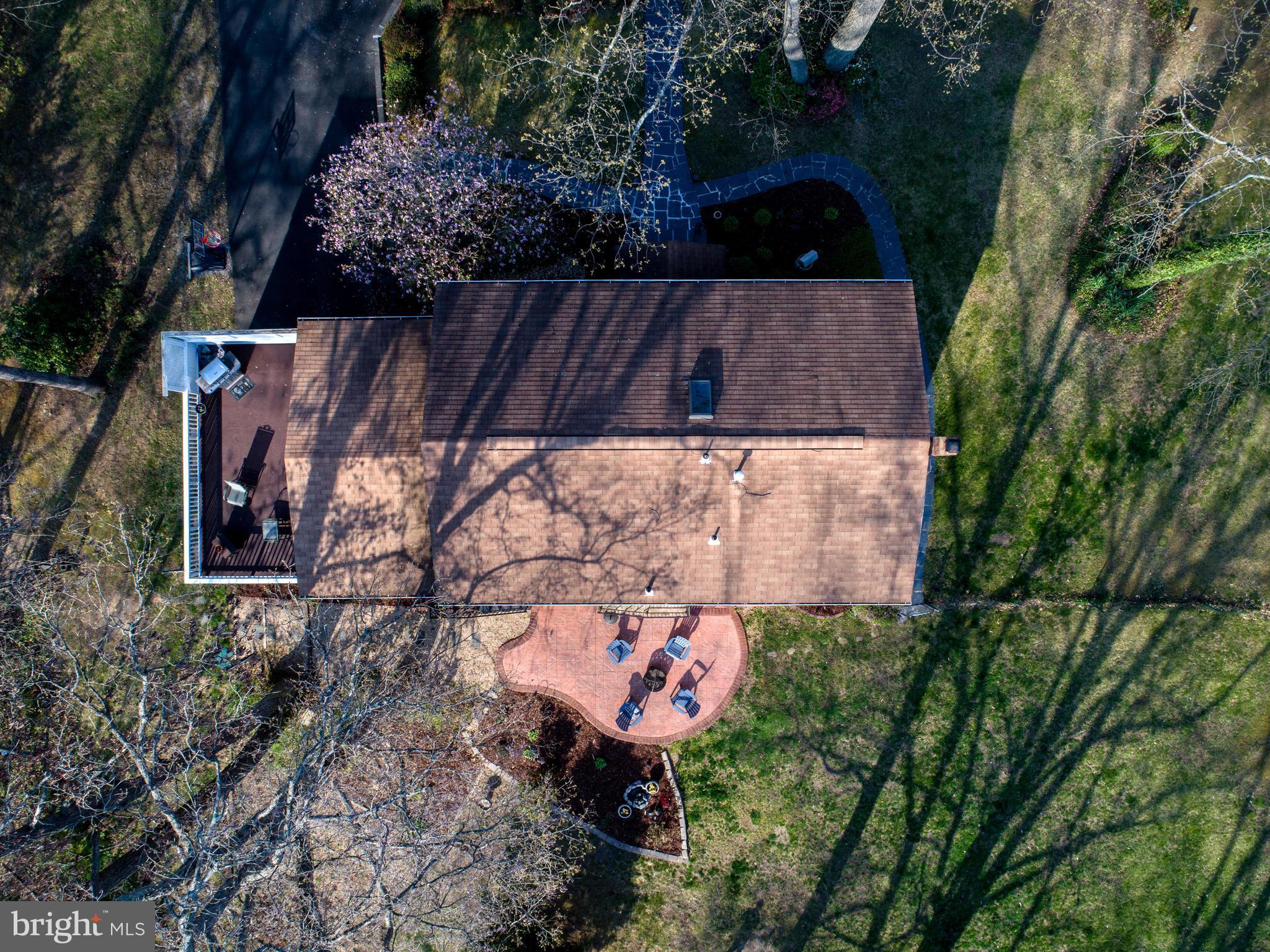 2635 Omisol Road Woodbridge, VA 22192 - Photo 29 of 30 Exterior (Rear)
