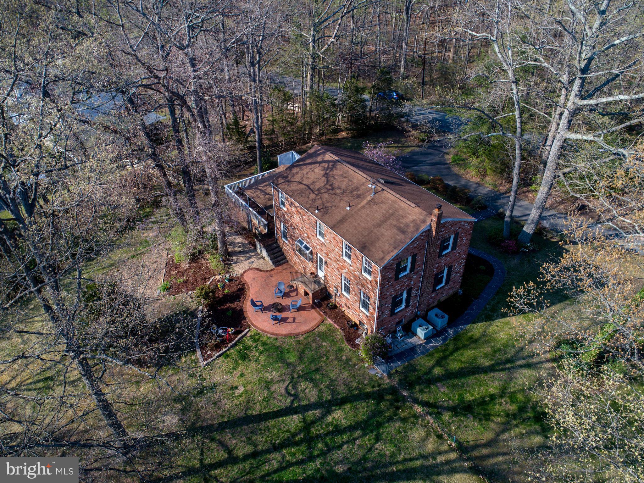 2635 Omisol Road Woodbridge, VA 22192 - Photo 4 of 30 Exterior (Rear)