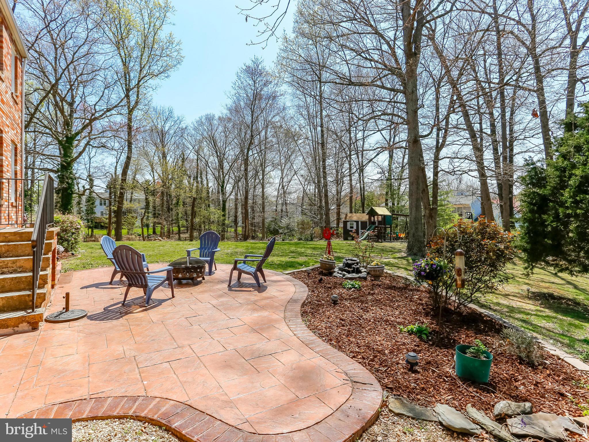 2635 Omisol Road Woodbridge, VA 22192 - Photo 8 of 30 Exterior (Rear)