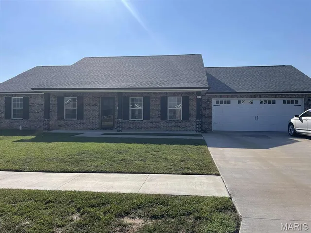 $309,900 | 1201 Yosemite, Sikeston, MO 63801