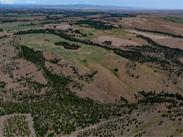 $1,095,000 | Friend Road, Dufur, OR 97021