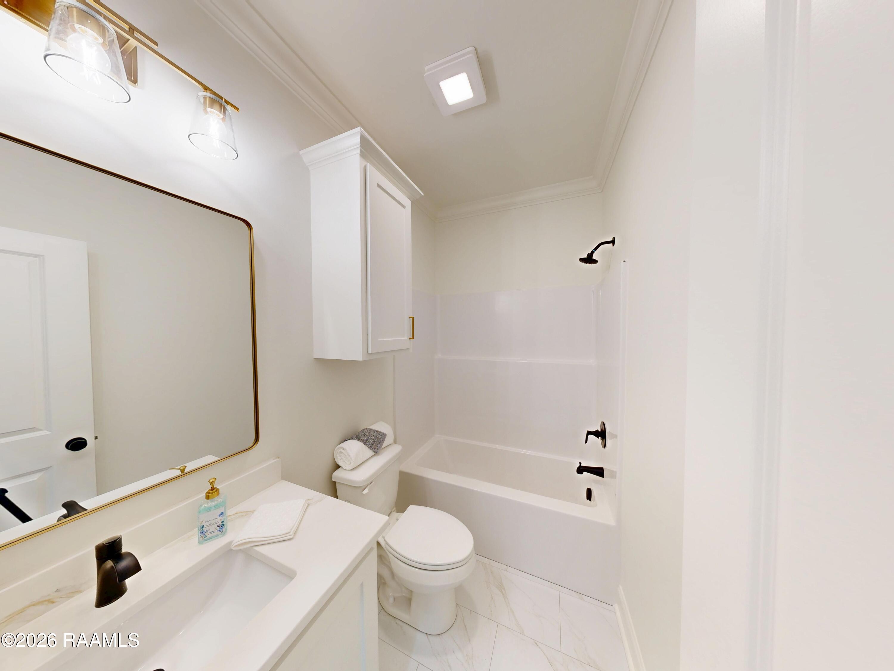 114 Spring Meadow Drive Broussard, LA 70518 - Photo 22 of 29 Spare Bathroom