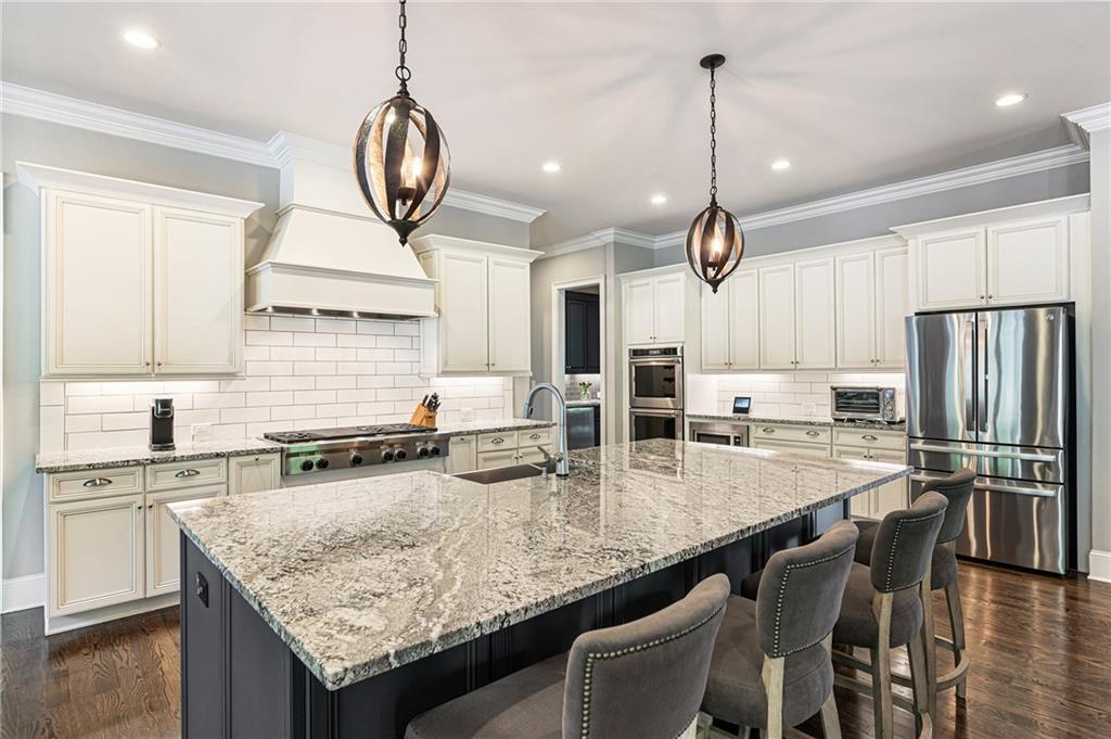 13495 Hipworth Road Milton, GA 30004 - Photo 4 of 69