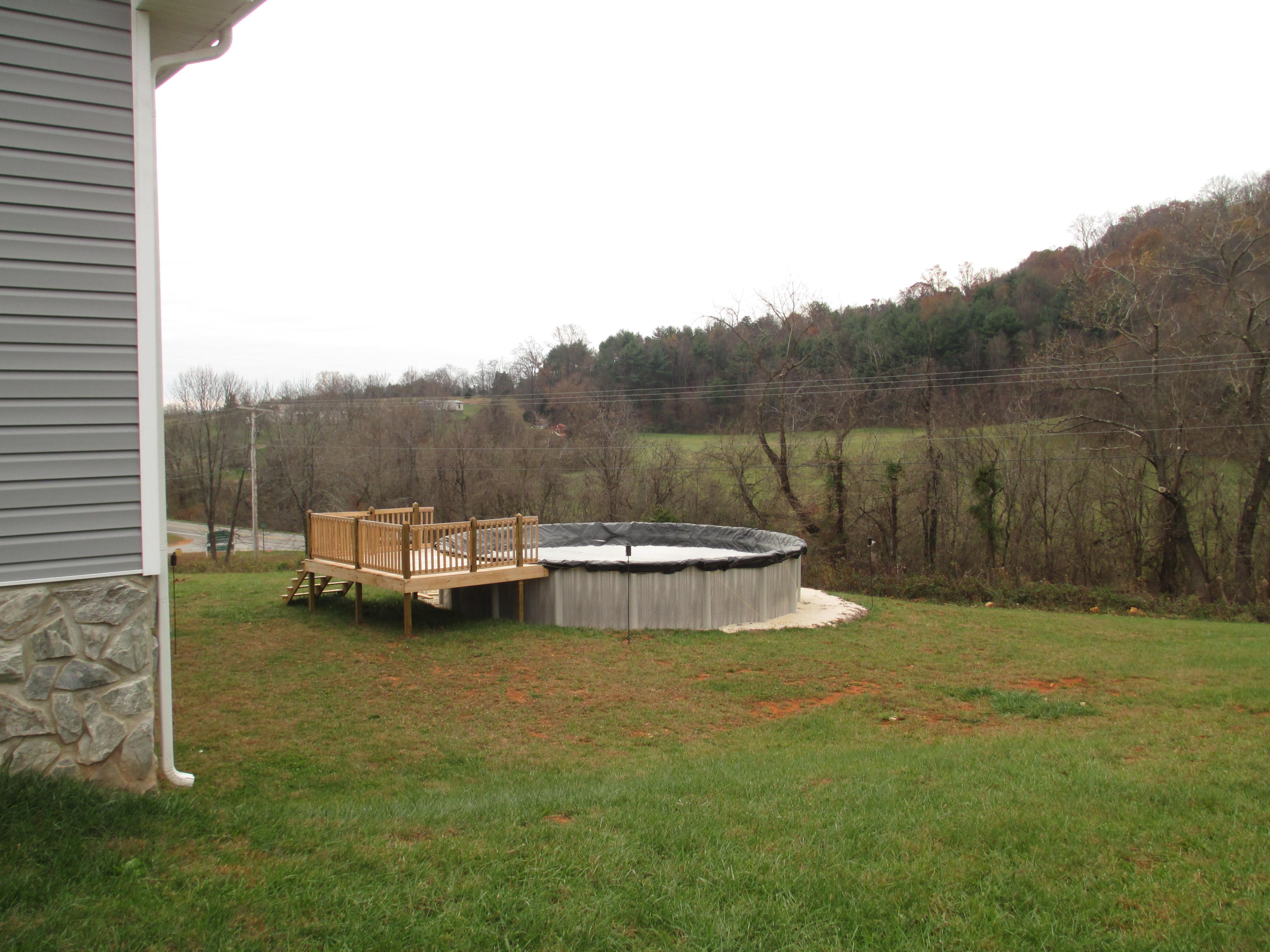 97 Valley Road Hardy, VA 24101 - Photo 40 of 43 Above ground pool