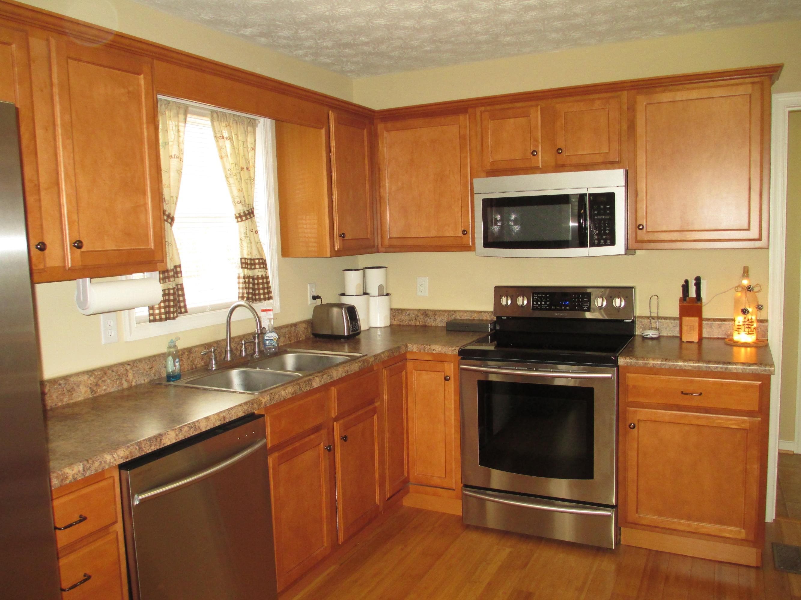 97 Valley Road Hardy, VA 24101 - Photo 9 of 43 Kitchen