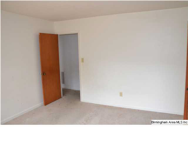 6 Hunters Trace Pelham, AL 35124 - Photo 7 of 15