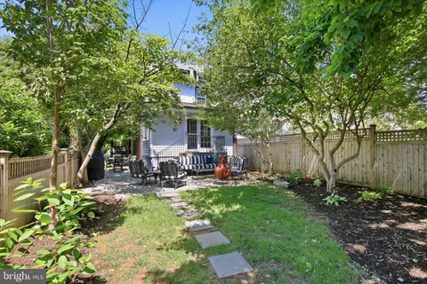 $925,000 | 50 West Highland Avenue, Philadelphia, PA 19118