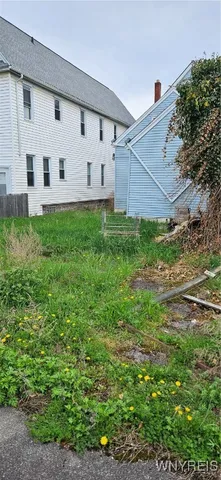 $109,900 | 496 Howard Street, Buffalo, NY 14206