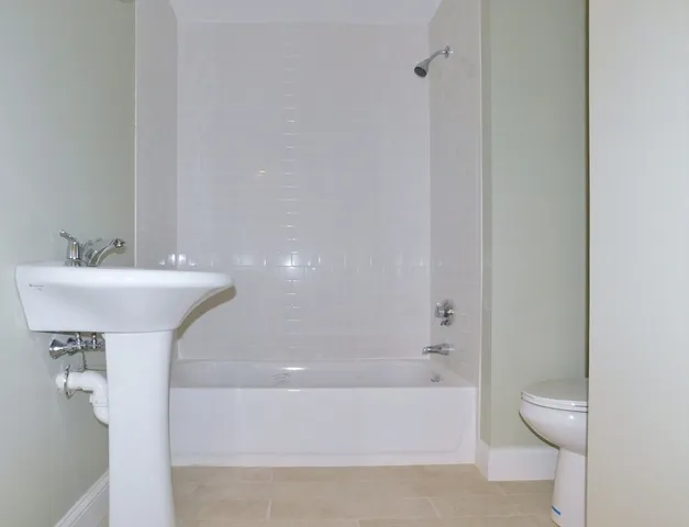 $3,700 | 10 Roxbury Street, Unit 5, Boston, MA 02119