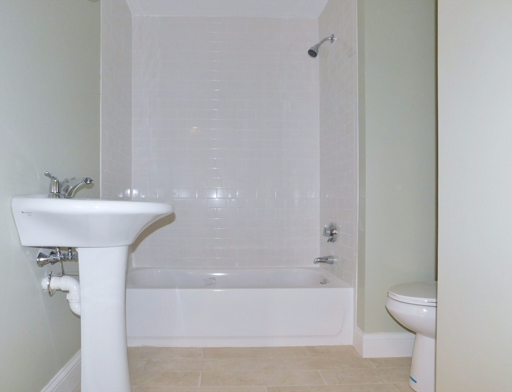 10 Roxbury Street, Unit 5 Boston, MA 02119 - Photo 14 of 17