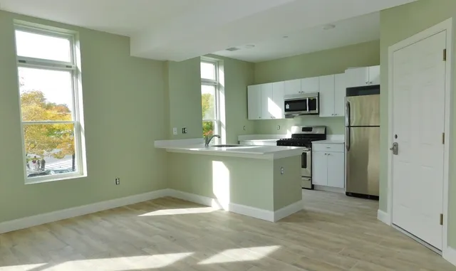 $3,700 | 10 Roxbury Street, Unit 5, Boston, MA 02119