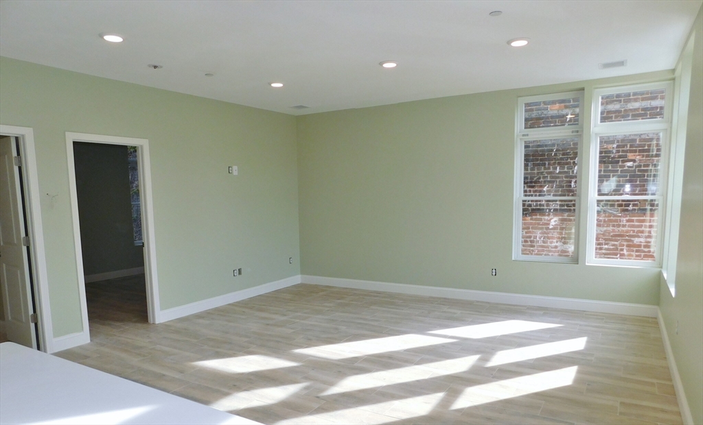 10 Roxbury Street, Unit 5 Boston, MA 02119 - Photo 9 of 17