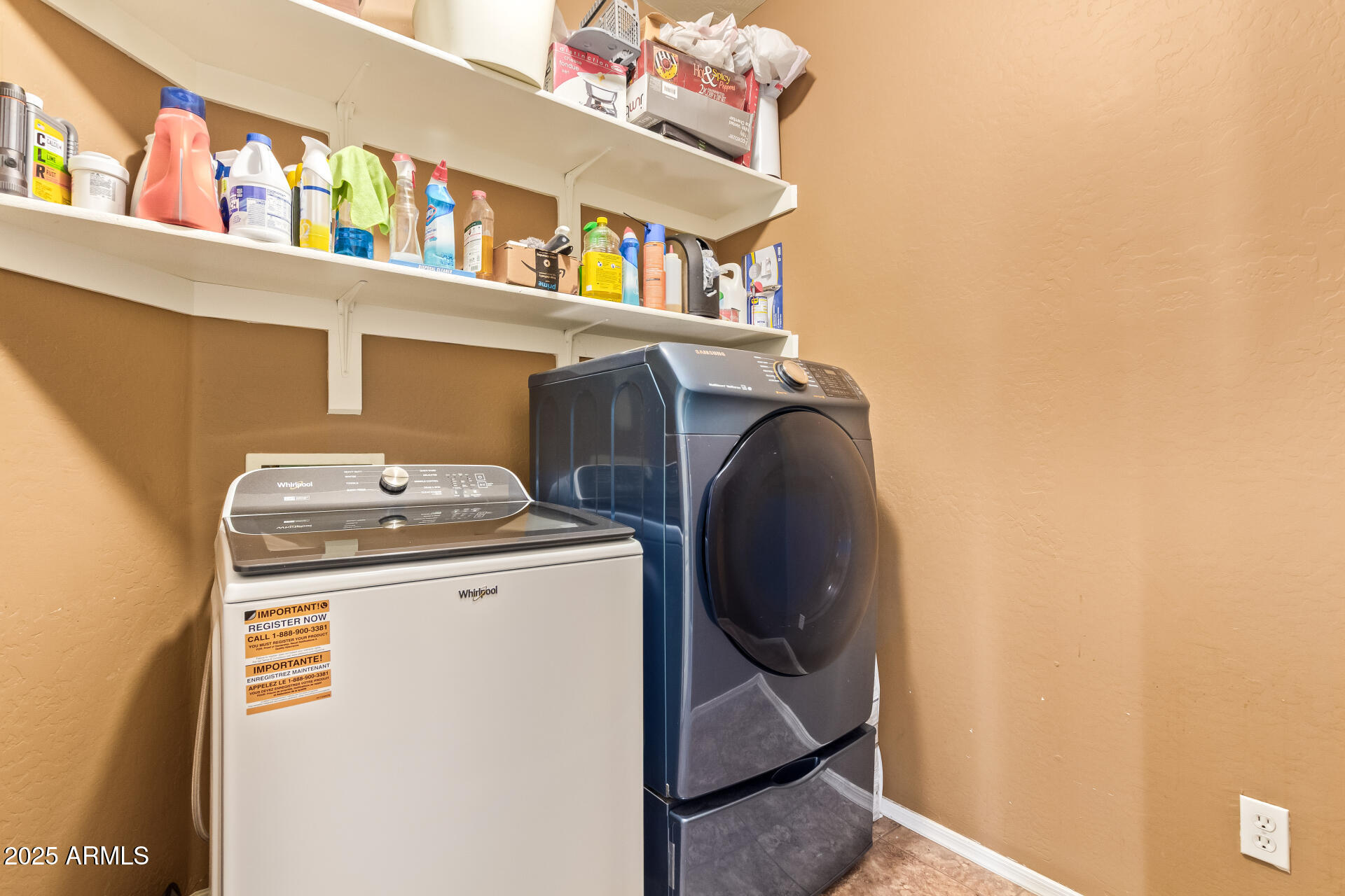 6934 West Beverly Road Laveen, AZ 85339 - Photo 25 of 31 a utility room with dryer and washer