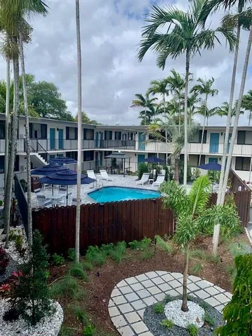 $219,500 | 1901 North Andrews Avenue, Unit 111, Wilton Manors, FL 33311