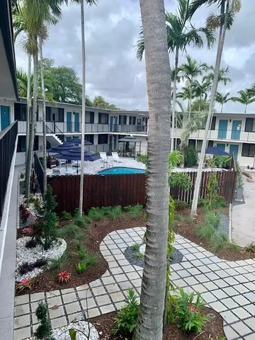 $219,500 | 1901 North Andrews Avenue, Unit 111, Wilton Manors, FL 33311