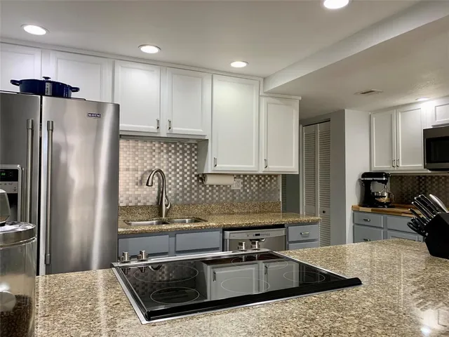 $219,500 | 1901 North Andrews Avenue, Unit 111, Wilton Manors, FL 33311