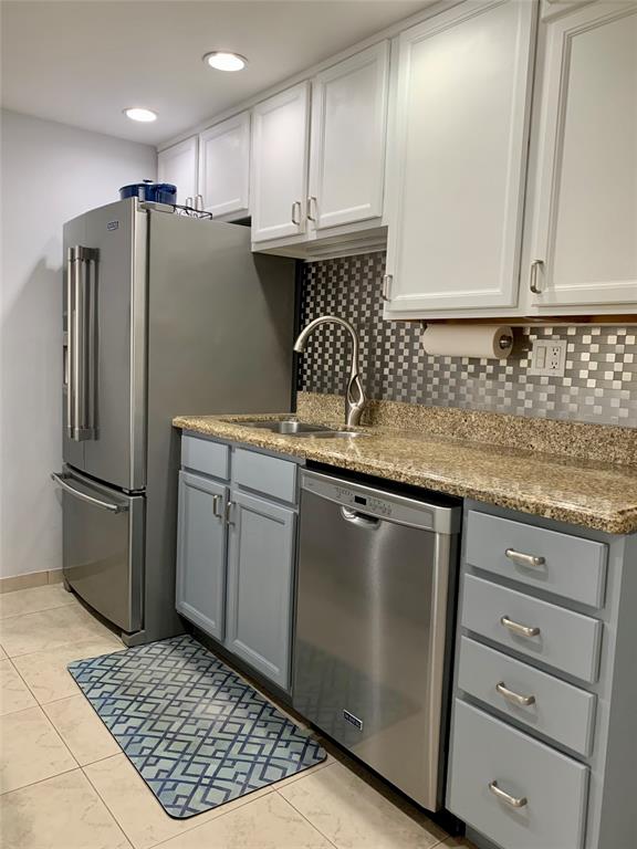 1901 North Andrews Avenue, Unit 111 Wilton Manors, FL 33311 - Photo 4 of 28