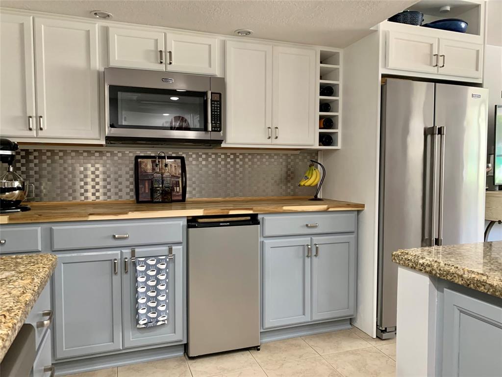 1901 North Andrews Avenue, Unit 111 Wilton Manors, FL 33311 - Photo 7 of 28