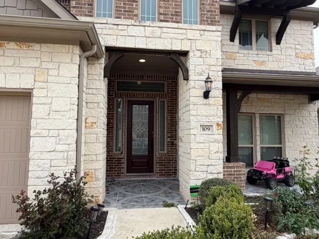 $2,800 | 109 Mindy Way, Liberty Hill, TX 78642