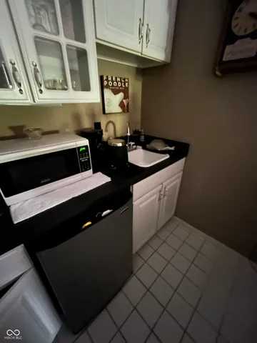 $469,500 | 11239 Fonthill Drive, Indianapolis, IN 46236