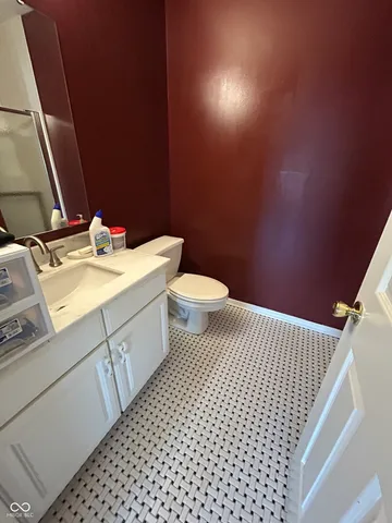 $469,500 | 11239 Fonthill Drive, Indianapolis, IN 46236