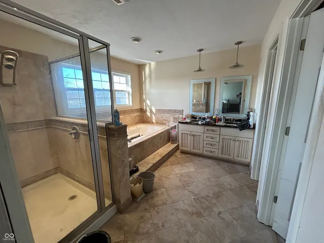 $469,500 | 11239 Fonthill Drive, Indianapolis, IN 46236