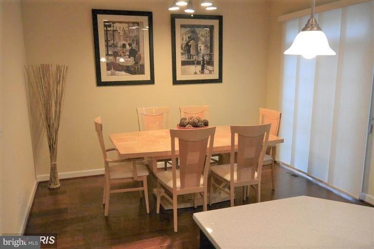 242 Short Branch Road Stafford, VA 22556 - Photo 4 of 30 Dining Room