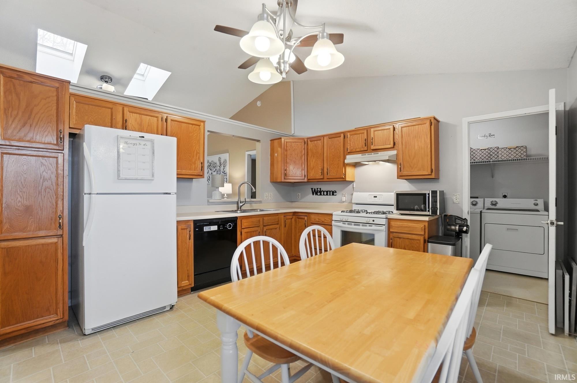 3201 Cedar Ridge Run Fort Wayne, IN 46808 - Photo 8 of 29