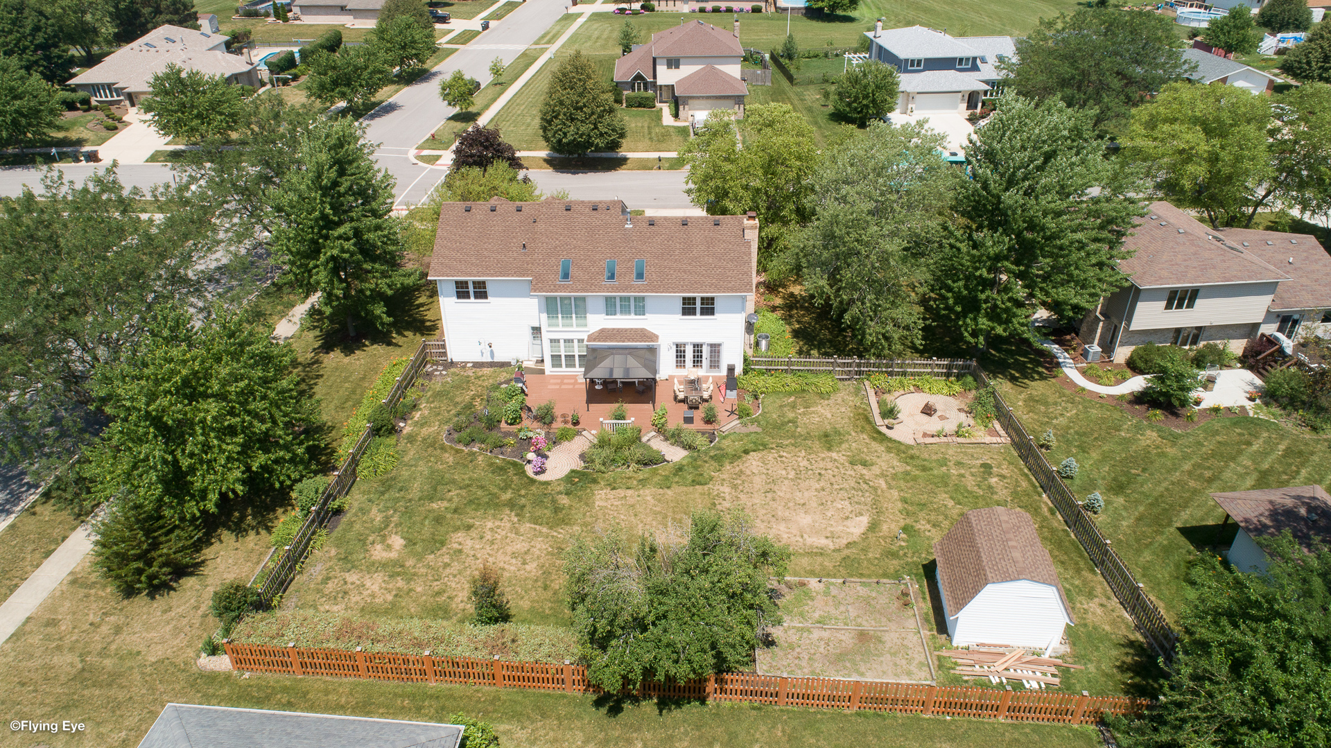 10001 Derby Lane Mokena, IL 60448 - Photo 30 of 31 an aerial view of a house