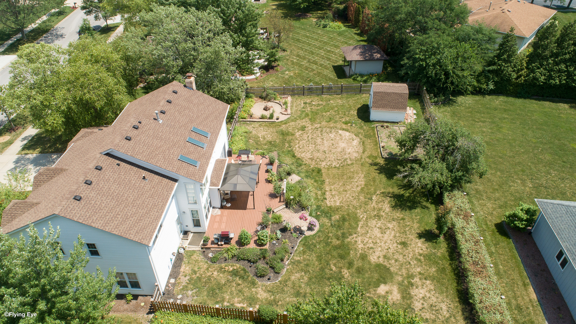 10001 Derby Lane Mokena, IL 60448 - Photo 31 of 31 an aerial view of residential house with outdoor space and trees all around