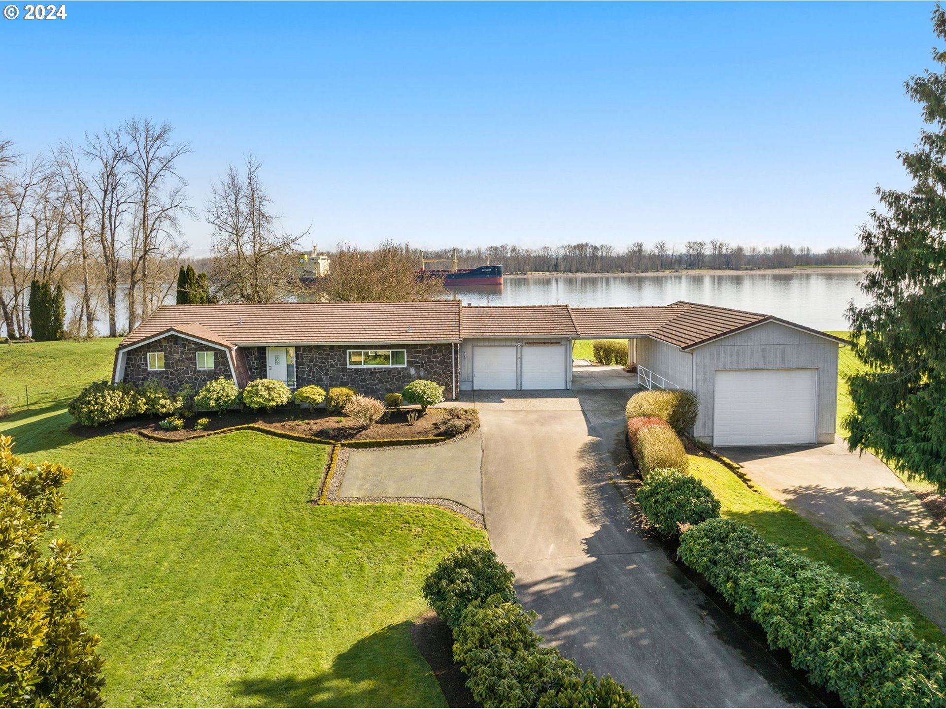 22344 Northwest Gillihan Road Portland, OR 97231 - Photo 1 of 1 Gallery Image 1