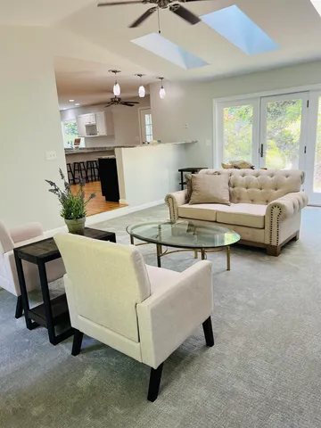 $725,000 | 5 Sullivan Drive, Bow, NH 03304