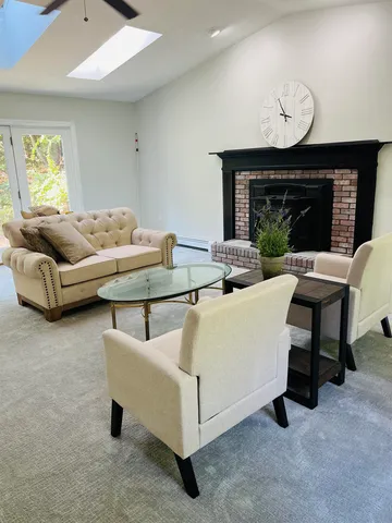 $725,000 | 5 Sullivan Drive, Bow, NH 03304