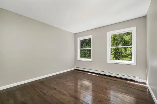 $725,000 | 5 Sullivan Drive, Bow, NH 03304