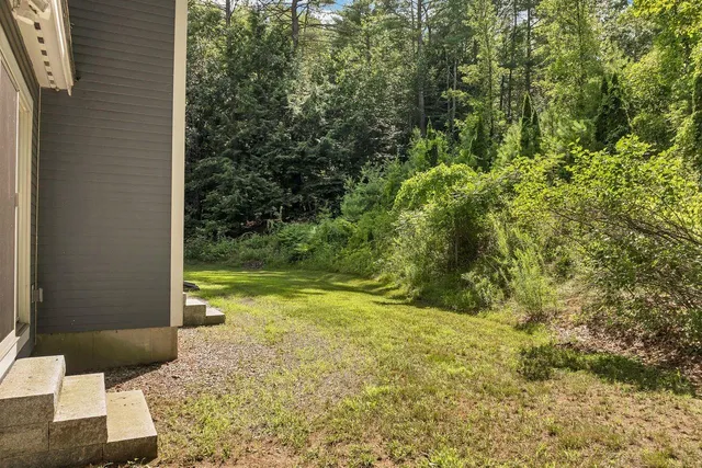 $725,000 | 5 Sullivan Drive, Bow, NH 03304