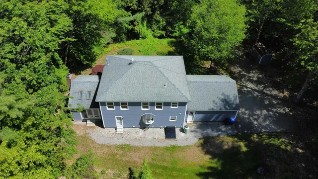 $725,000 | 5 Sullivan Drive, Bow, NH 03304