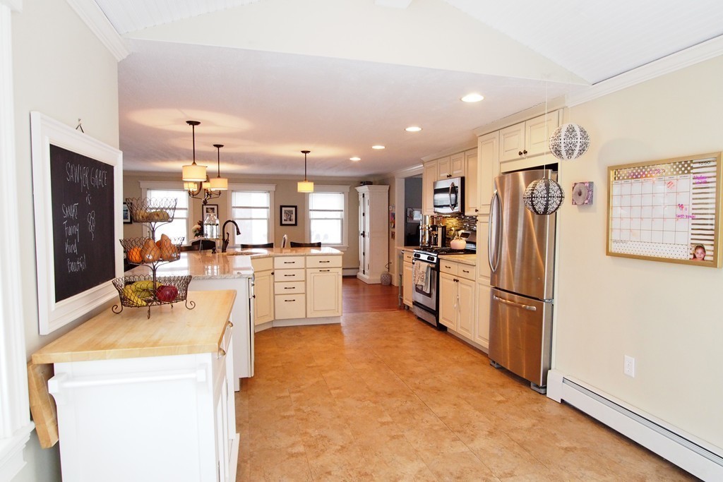 6 Alnette Road Merrimac, MA 01860 - Photo 8 of 26 Gallery Image 8