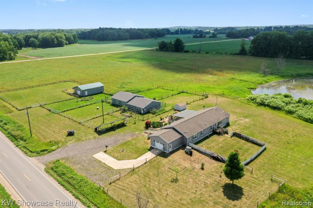 4155 North Neff Road Edmore, MI 48829 - Photo 2 of 52