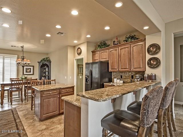 16338 West Granada Road Goodyear, AZ 85395 - Photo 7 of 18 010_Kitchen
