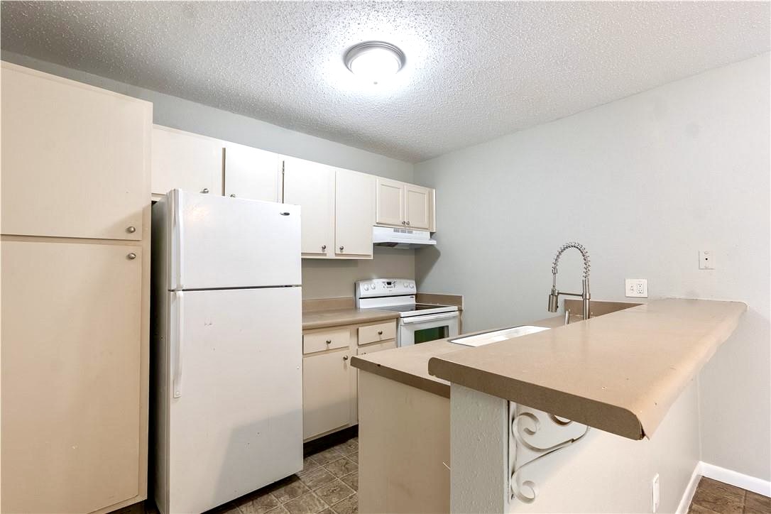 2000 Kazmeier, Unit 7 Bryan, TX 77802 - Photo 8 of 12 Gallery Image 8