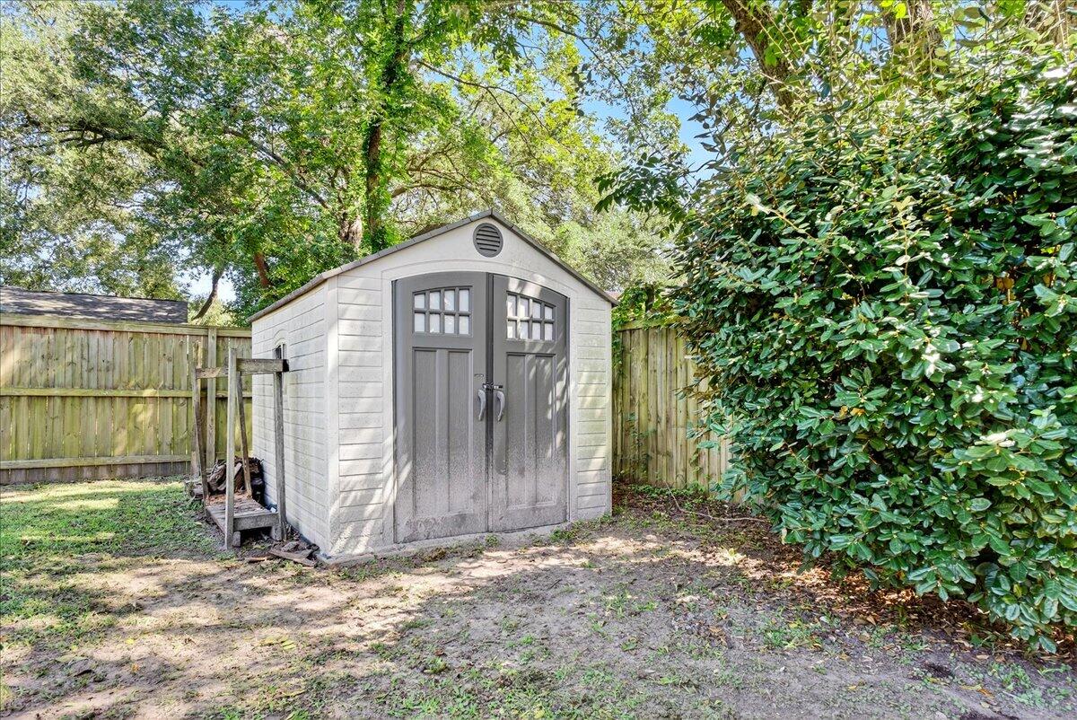 712 Longfellow Road Charleston, SC 29407 - Photo 33 of 38 38-DSC03872