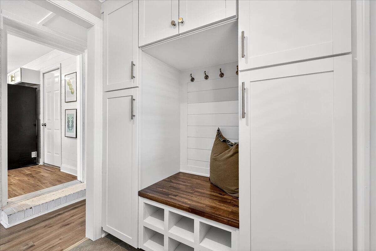 712 Longfellow Road Charleston, SC 29407 - Photo 5 of 38 22-DSC03938