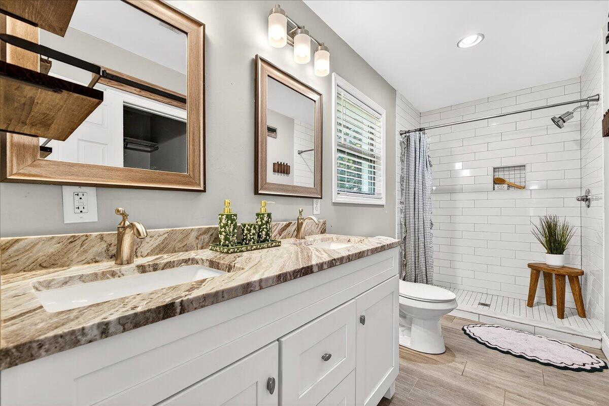 712 Longfellow Road Charleston, SC 29407 - Photo 7 of 38 28-DSC03955