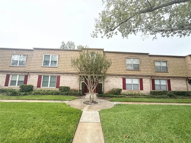 $1,350 | 200 St Andrews Boulevard, Unit 606, Winter Park, FL 32792