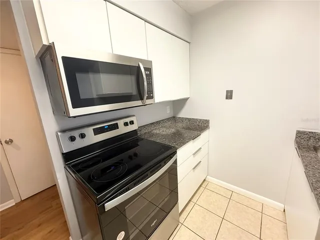 $1,350 | 200 St Andrews Boulevard, Unit 606, Winter Park, FL 32792